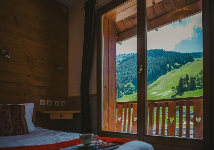 Bedroom 3, Hotel Les Grangettes, Savoie