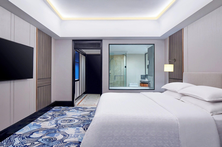 Bedroom 10