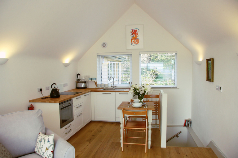 Others 4, Marshlands Annexe, East Sussex