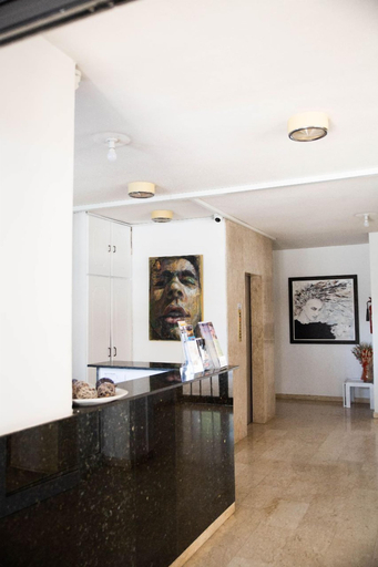 Others 5, Olive Island, Larnaca