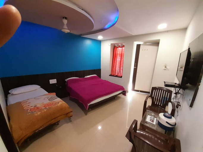 Bedroom 4, Vamoose Mooljis Palace, Sirohi