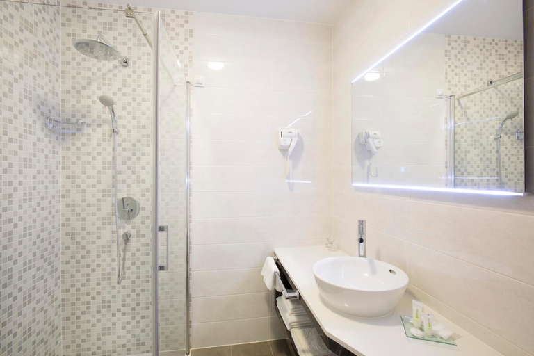 Bathroom 4, Boutique Hotel Intermezzo Pag Centre, Pag