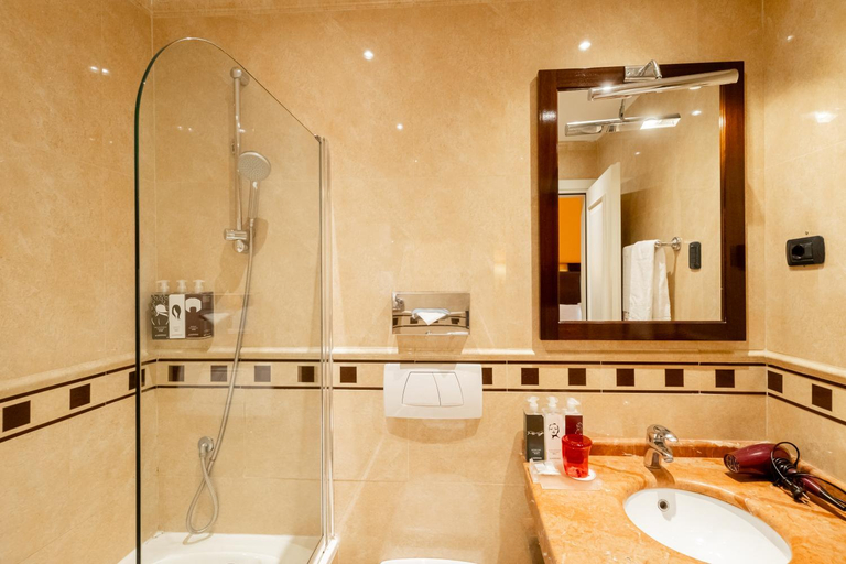 Bathroom 4, Hotel San Gallo Palace, Florence