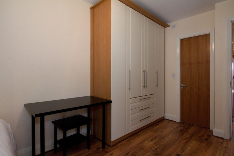 Bedroom 3, Ivy Apartments, Dublin