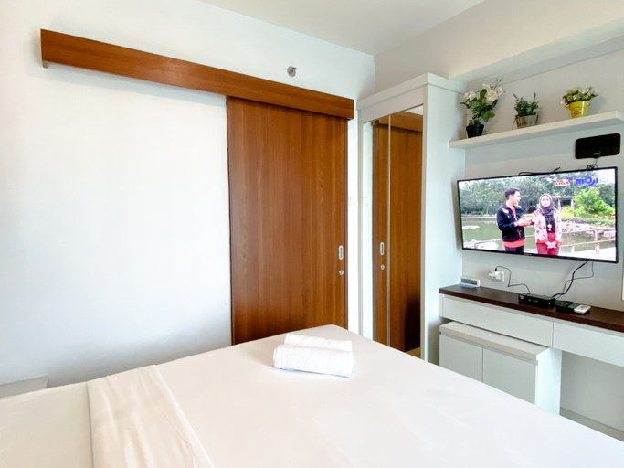 Bedroom 3, Minimalist Studio Grand Kamala Lagoon Apartment By Travelio, Bekasi