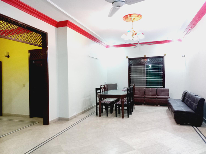 Others 5, Cosy Inn Guest House, Karachi