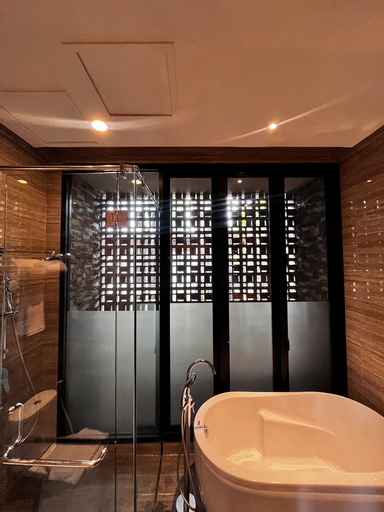 Bathroom 3