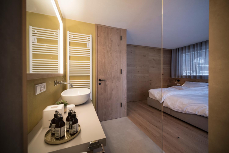 Bedroom 2, OVINA`s HAUS, Bolzano