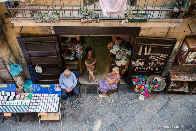 Food & Drinks 5, Hostel of the Sun, Napoli