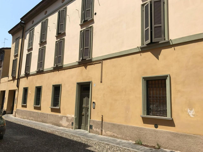 Others 2, Amici Miei Rooms, Cremona