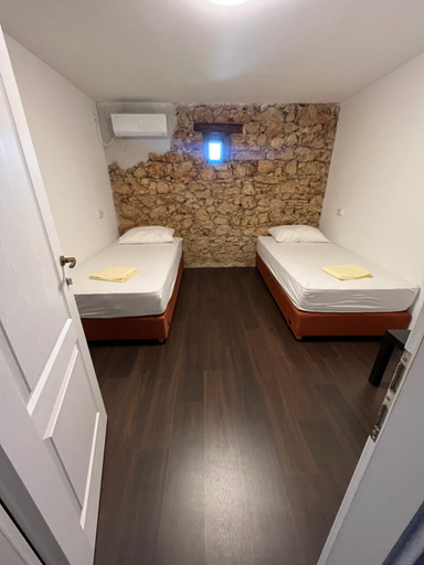 Bedroom 3, Hostel Old School, Rijeka