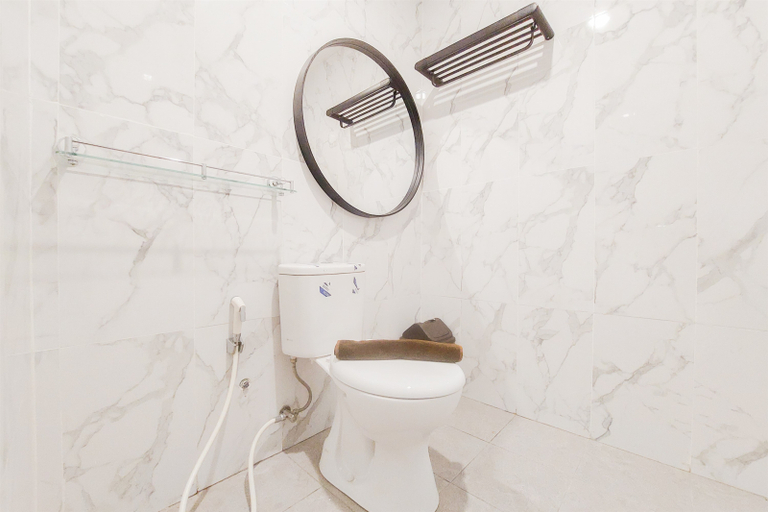 Bathroom 5, Comfort Stay Studio Room Apartment Anwa Residence By Travelio, Tangerang Selatan