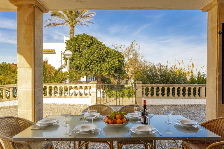 Others 4, Villa Can Auba, Baleares