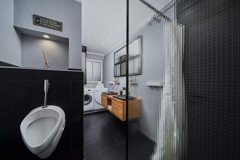 Bathroom 3, Salzburg Apartments, Salzburg