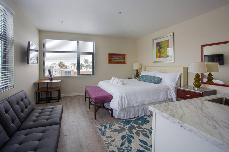 Others 3, Modern, Luxurious and Prime location All in One, San Diego