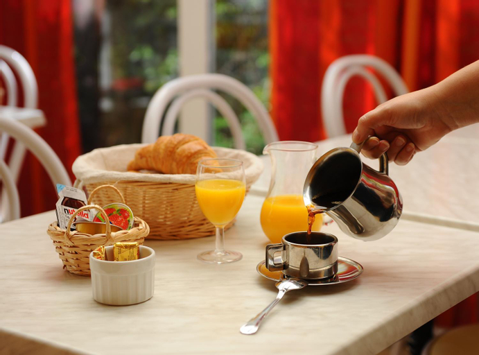 Food & Drinks 4, Hotel Italia, Indre-et-Loire