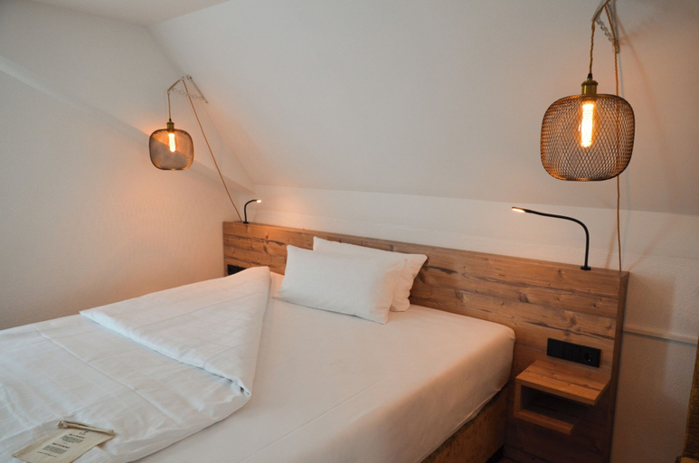 Bedroom 3, Gasthof zum Ritter, Ulm
