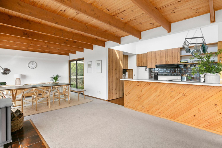 Dining Room 9
