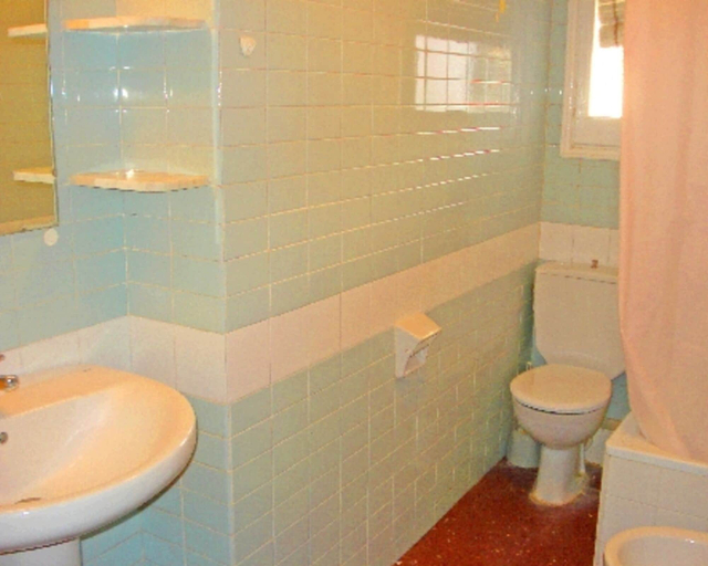 Bathroom, Apartment in Llafranc - 104291 by MO Rentals, Girona