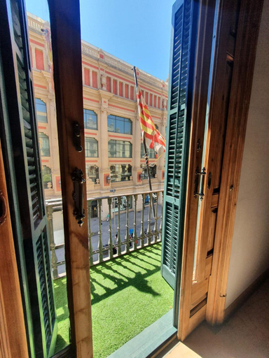 Others 5, Hostal Lausanne, Barcelona