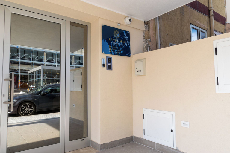 Exterior & Views, Landlord, Sassari