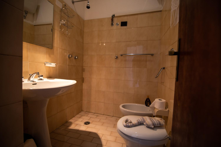Bathroom 2, Madonna Della Scala, Salerno