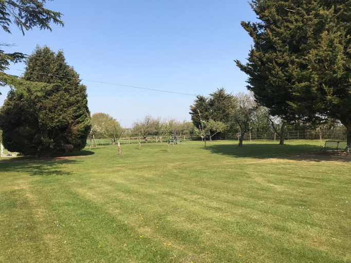 Garden 2, Cabin Hideaways, Norfolk