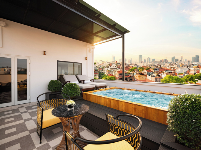 Minerva Premium Hotel, Hoàn Kiếm
