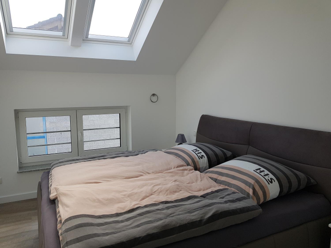 Others 4, Studio EifelGluck, Mayen-Koblenz
