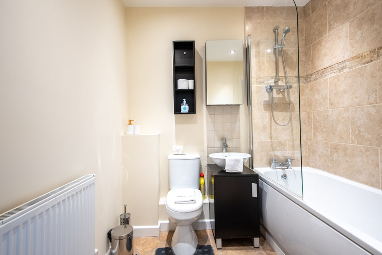 Bathroom, No18, Nottinghamshire