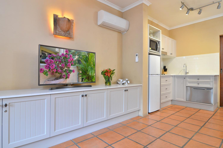 Dining Room 3