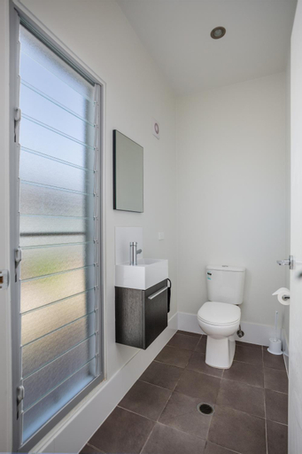Bedroom 2, Charlestown Executive Apartments, Lake Macquarie  - North