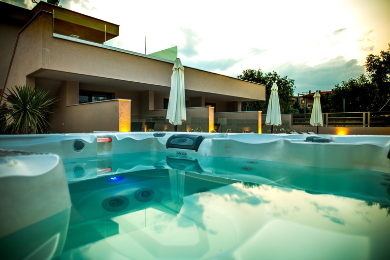 Sport & Beauty 2, Astir Notos, East Macedonia and Thrace