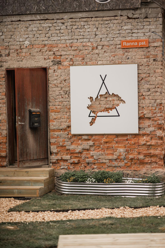 Mia Hotel and Glamping, Orissaare