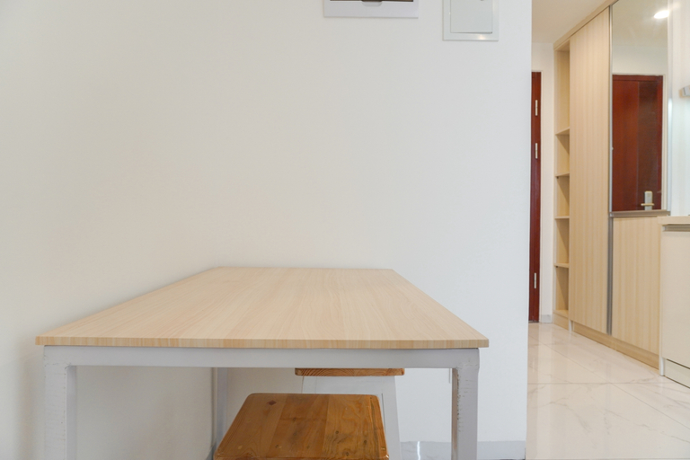 Others 2, Furnished and Cozy Studio Sky House Alam Sutera Apartment By Travelio, Tangerang