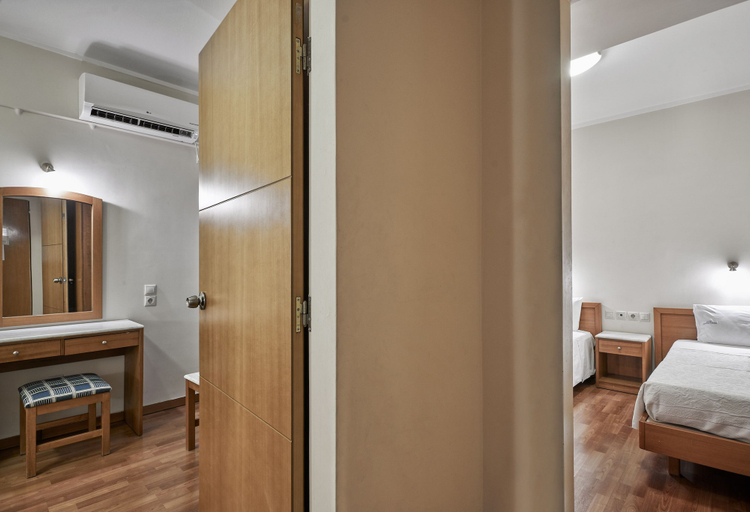Bedroom 3, Mediterranee, West Greece