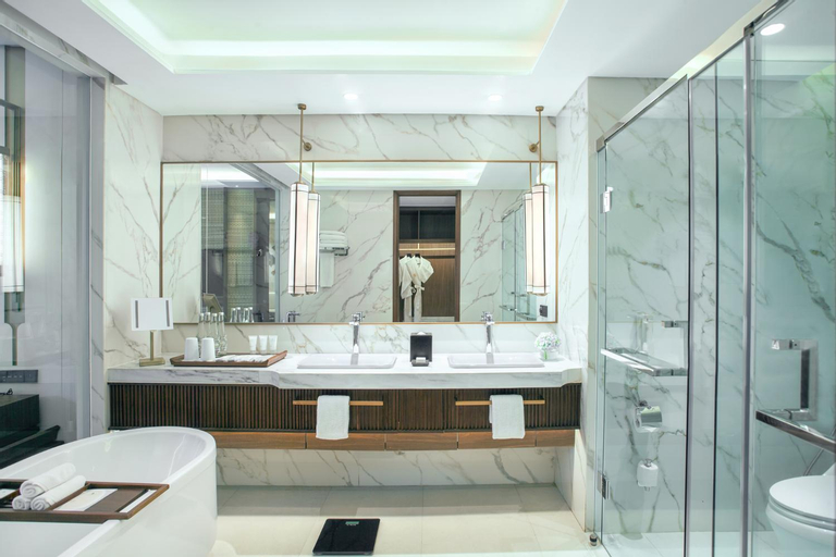 Bathroom 7