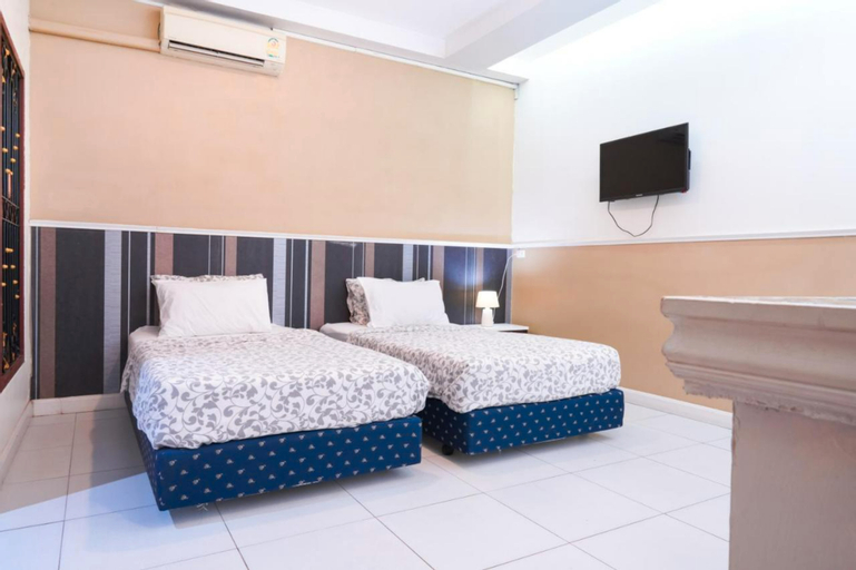 Bedroom 18