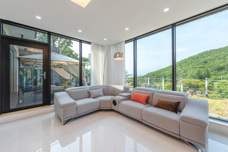 3, Ganghwado Cornerstone Spa & Pool Villa Pension, Ganghwa