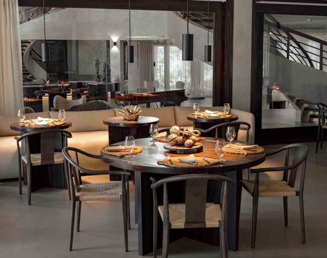 Food & Drinks, Villa Abrazos