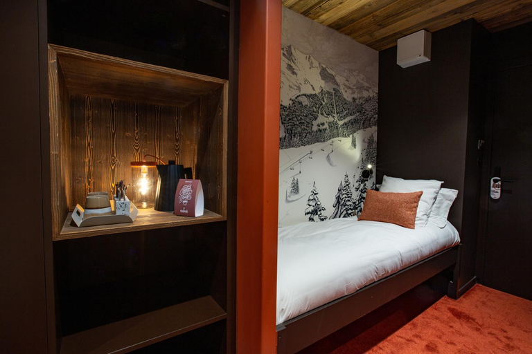Bedroom 2, Hotel Neve, Haute-Savoie