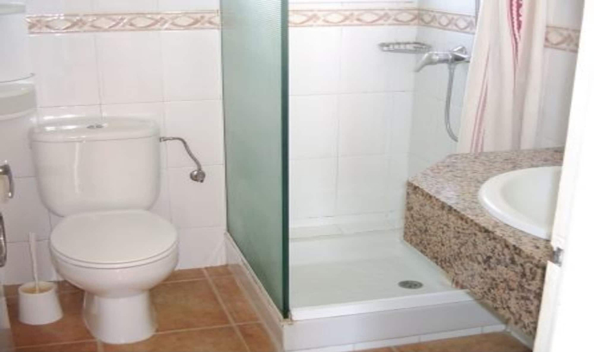 Bathroom, Apartment in Palafrugell - 104776 by MO Rentals, Girona