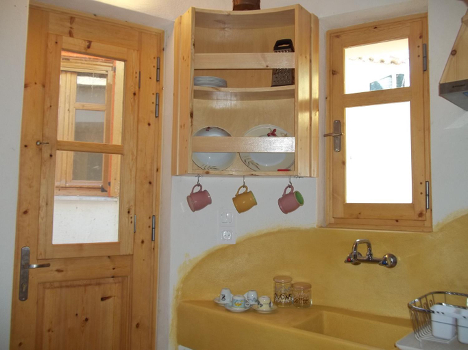 Bathroom 3, Zacharoula Rooms, North Aegean