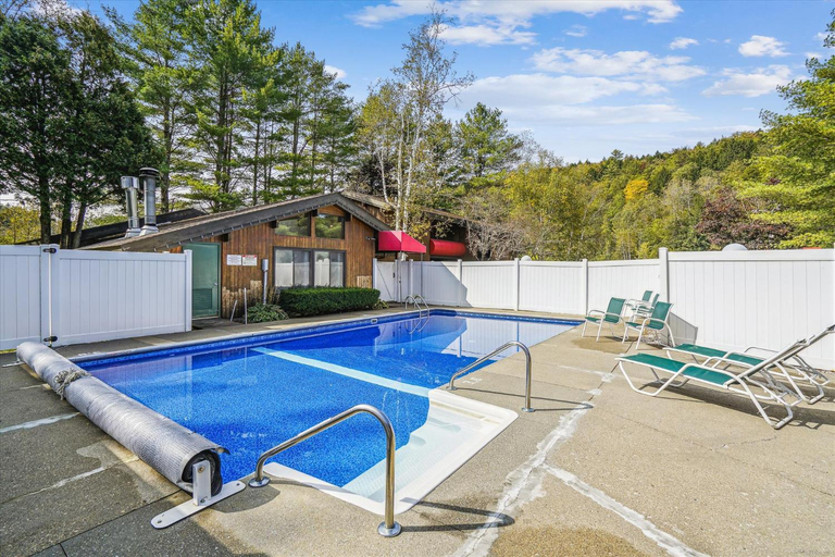 Sport & Beauty 4, Cedarbrook Hotel Room w/2 doubles 101, Windsor