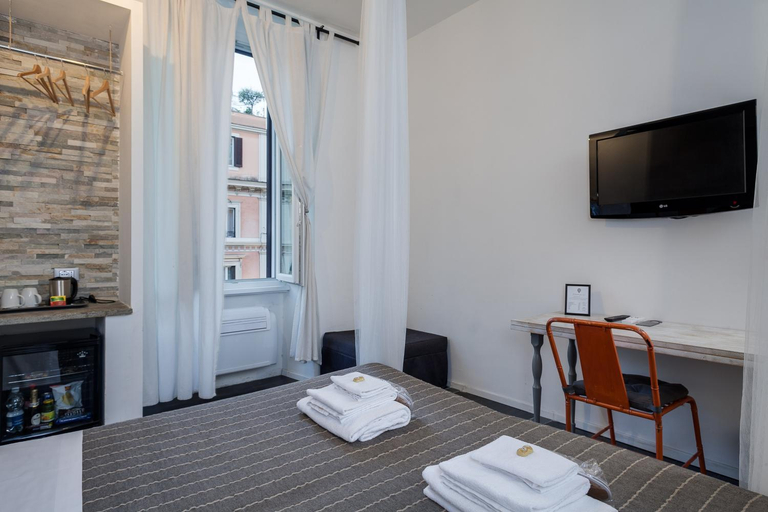 Bedroom 2, Flat 285 La Suite, Rome