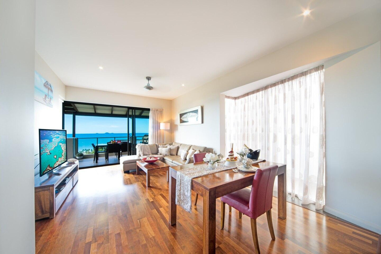 Others 5, Oscar's View, Whitsunday