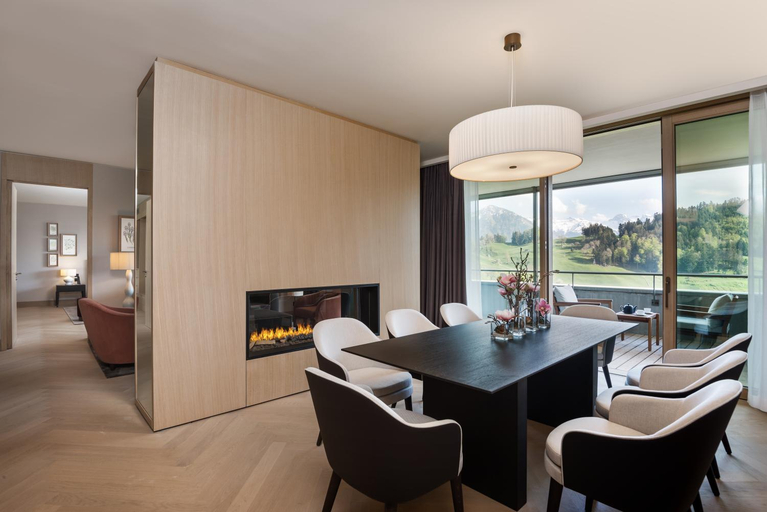 Dining Room 7