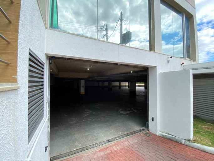 Others 5, IT'S HOTEL, Caratinga