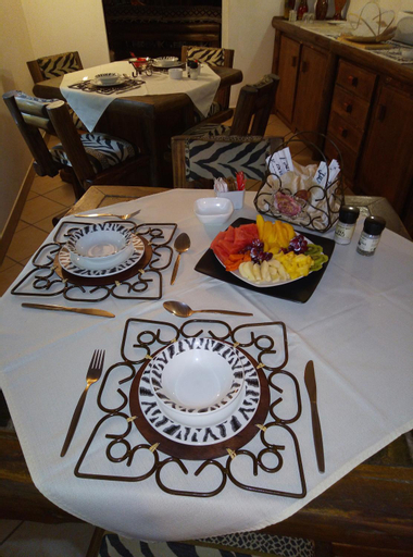 Food & Drinks, African Ambience, Umkhanyakude