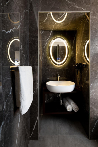 Bathroom 4, Kbirr Charming House, Napoli